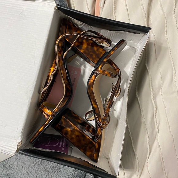 Women’s Clothing Lot - Picture 9 of 9